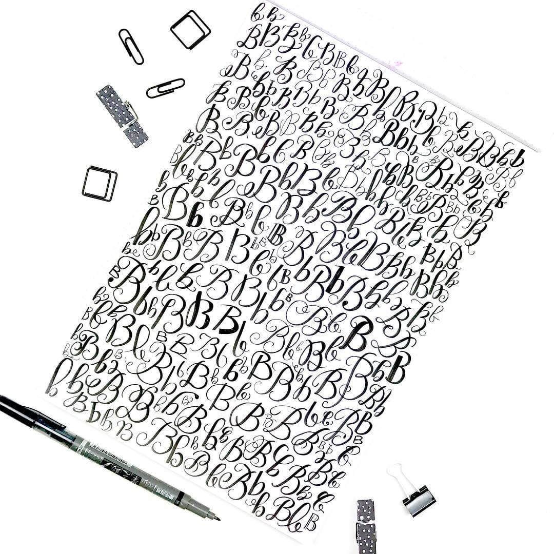 Best Brush Calligraphy Pens for Beginners. The reasons I love and recommend the Tombow Fudenosuke as THE brush calligraphy pen for newbies! Plus, some more colorful brush pen options.