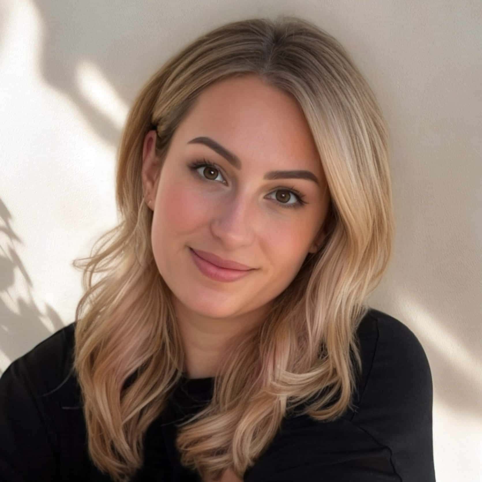 Headshot of Dawn Nicole